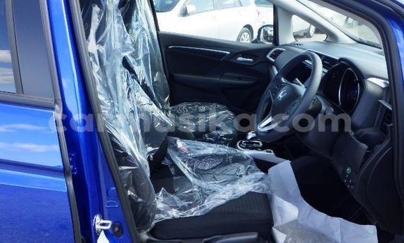 Buy Used Honda Fit Blue Car in Beitbridge in Matabeleland South Buy Used Honda Fit Blue Car in Beitbridge in Matabeleland South