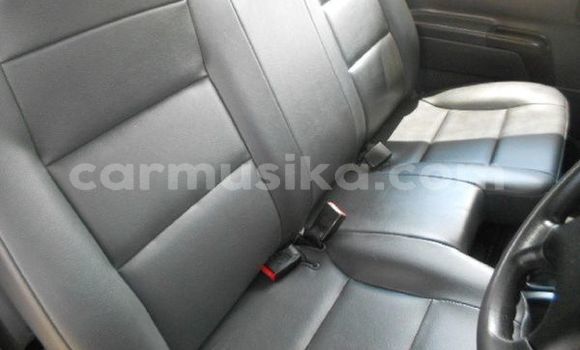 Acheter Occasion Voiture Isuzu KB Blanc à Beitbridge, Matabeleland South Acheter Occasion Voiture Isuzu KB Blanc à Beitbridge, Matabeleland South