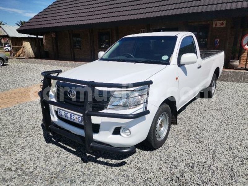 Big with watermark toyota hilux matabeleland south beitbridge 28655