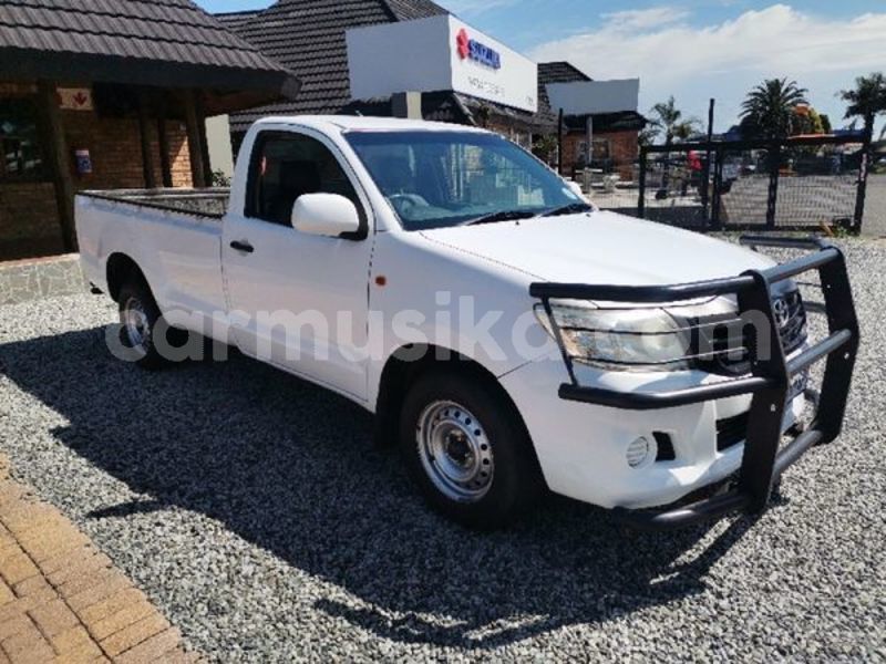 Big with watermark toyota hilux matabeleland south beitbridge 28655