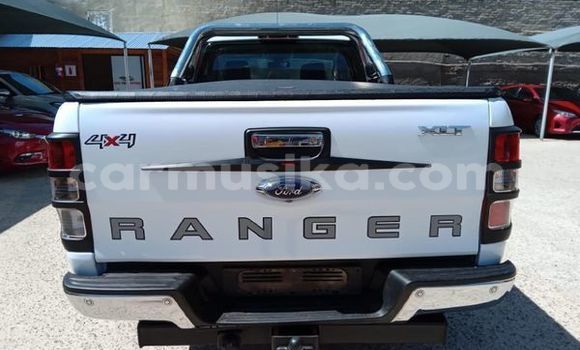 Tenga Tsaru FORD MUSTANG Chena Mota in Beitbridge in Matabeleland South Tenga Tsaru FORD MUSTANG Chena Mota in Beitbridge in Matabeleland South