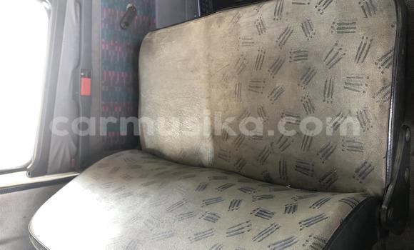 Buy Used Mercedes‒Benz Truck White Truck in Beitbridge in Matabeleland South Buy Used Mercedes‒Benz Truck White Truck in Beitbridge in Matabeleland South