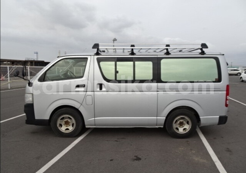 Big with watermark toyota hiace matabeleland south beitbridge 28662