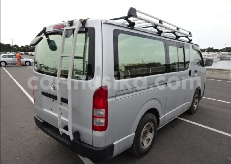 Big with watermark toyota hiace matabeleland south beitbridge 28662