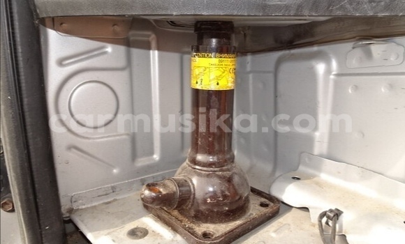 Acheter Occasion Voiture Toyota Hiace Gris à Beitbridge, Matabeleland South Acheter Occasion Voiture Toyota Hiace Gris à Beitbridge, Matabeleland South