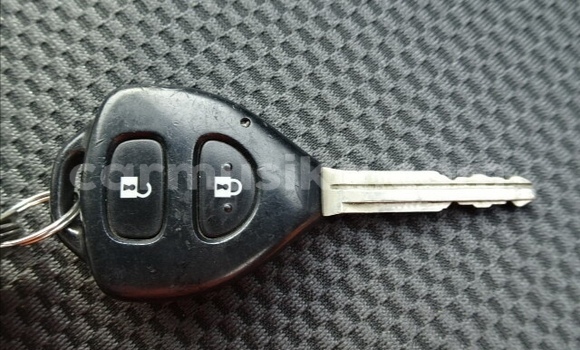 Acheter Occasion Voiture Toyota Hiace Gris à Beitbridge, Matabeleland South Acheter Occasion Voiture Toyota Hiace Gris à Beitbridge, Matabeleland South