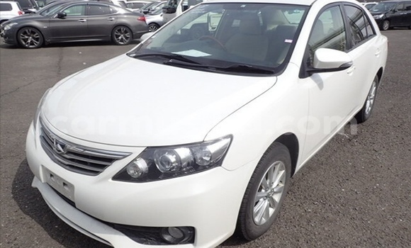 Nunua Ilio tumika Toyota Allion Nyeupe Gari ndani ya Beitbridge nchini Matabeleland Kusini