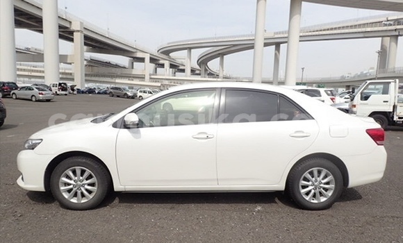 Acheter Occasion Voiture Toyota Allion Blanc à Beitbridge, Matabeleland South Acheter Occasion Voiture Toyota Allion Blanc à Beitbridge, Matabeleland South