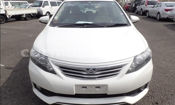 Acheter Occasion Voiture Toyota Allion Blanc à Beitbridge, Matabeleland South Acheter Occasion Voiture Toyota Allion Blanc à Beitbridge, Matabeleland South