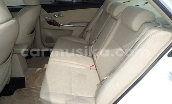 Acheter Occasion Voiture Toyota Allion Blanc à Beitbridge, Matabeleland South Acheter Occasion Voiture Toyota Allion Blanc à Beitbridge, Matabeleland South