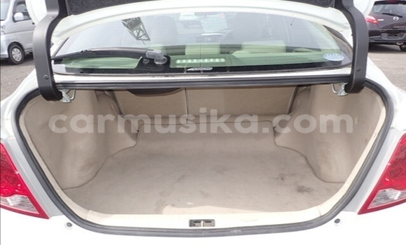 Acheter Occasion Voiture Toyota Allion Blanc à Beitbridge, Matabeleland South Acheter Occasion Voiture Toyota Allion Blanc à Beitbridge, Matabeleland South