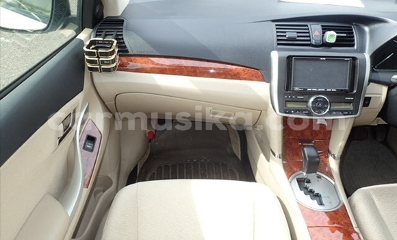 Acheter Occasion Voiture Toyota Allion Blanc à Beitbridge, Matabeleland South Acheter Occasion Voiture Toyota Allion Blanc à Beitbridge, Matabeleland South