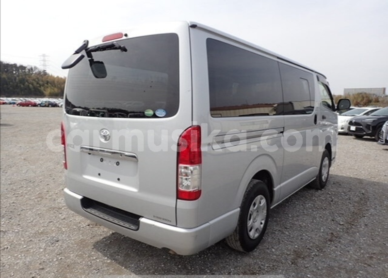 Big with watermark toyota hiace matabeleland south beitbridge 28664