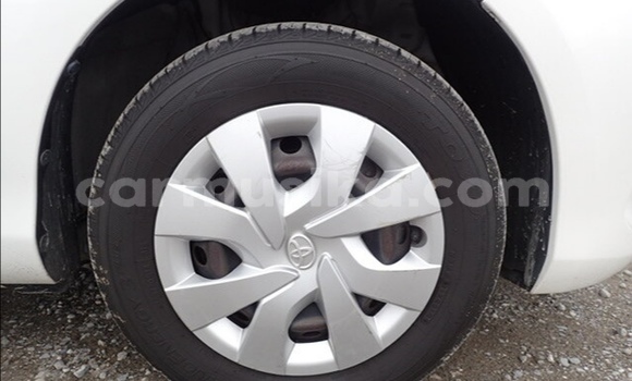 Acheter Occasion Voiture Toyota Wish Blanc à Beitbridge, Matabeleland South Acheter Occasion Voiture Toyota Wish Blanc à Beitbridge, Matabeleland South