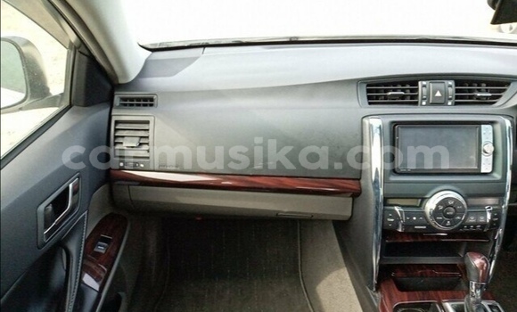 Acheter Occasion Voiture Toyota Mark X Blanc à Beitbridge, Matabeleland South Acheter Occasion Voiture Toyota Mark X Blanc à Beitbridge, Matabeleland South