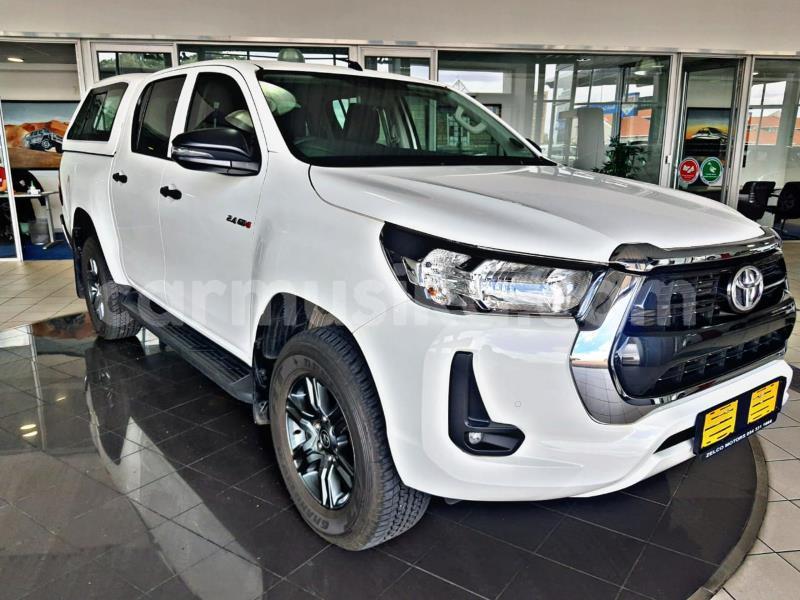 Big with watermark toyota hilux matabeleland south beitbridge 28672