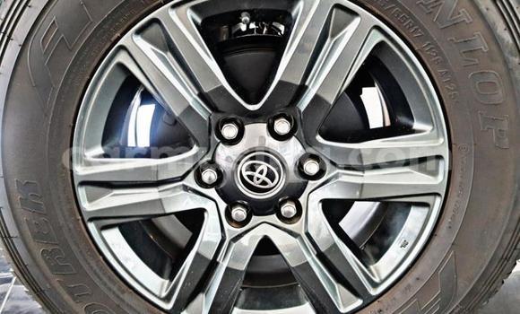 Acheter Occasion Voiture Toyota Hilux Blanc à Beitbridge, Matabeleland South Acheter Occasion Voiture Toyota Hilux Blanc à Beitbridge, Matabeleland South