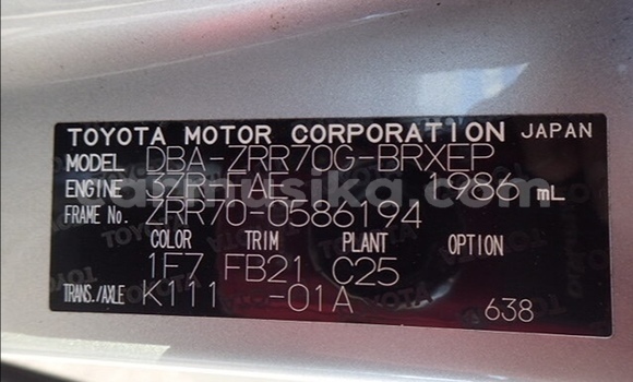 Nunua Ilio tumika Toyota Noah Fedha Gari ndani ya Beitbridge nchini Matabeleland Kusini Nunua Ilio tumika Toyota Noah Fedha Gari ndani ya Beitbridge nchini Matabeleland Kusini