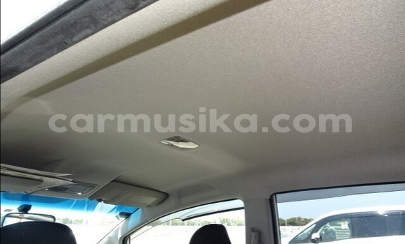 Acheter Occasion Voiture Honda Fit Blanc à Beitbridge, Matabeleland South Acheter Occasion Voiture Honda Fit Blanc à Beitbridge, Matabeleland South