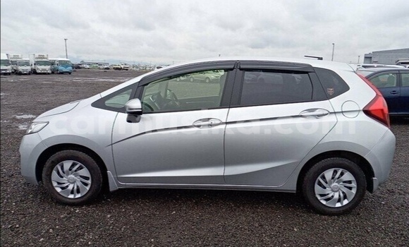 Acheter Occasion Voiture Honda Fit Gris à Beitbridge, Matabeleland South Acheter Occasion Voiture Honda Fit Gris à Beitbridge, Matabeleland South