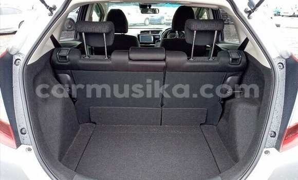 Acheter Occasion Voiture Honda Fit Gris à Beitbridge, Matabeleland South Acheter Occasion Voiture Honda Fit Gris à Beitbridge, Matabeleland South