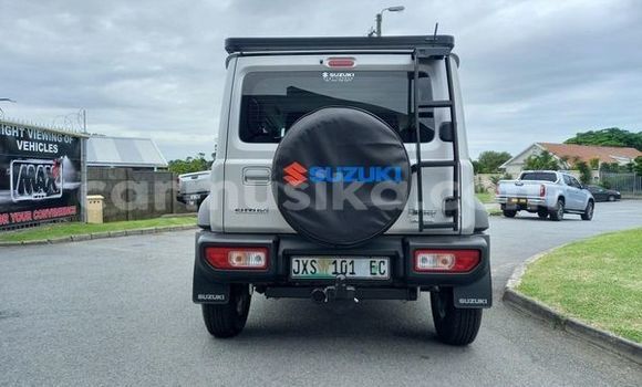 Buy Used Suzuki Jimny Silver Car in Beitbridge in Matabeleland South Buy Used Suzuki Jimny Silver Car in Beitbridge in Matabeleland South