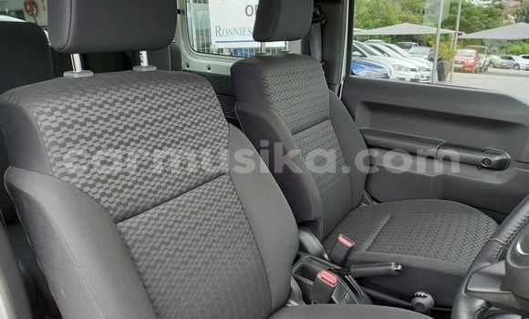 Buy Used Suzuki Jimny Silver Car in Beitbridge in Matabeleland South Buy Used Suzuki Jimny Silver Car in Beitbridge in Matabeleland South