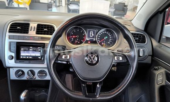 Acheter Occasion Voiture Volkswagen Polo Blanc à Beitbridge, Matabeleland South Acheter Occasion Voiture Volkswagen Polo Blanc à Beitbridge, Matabeleland South