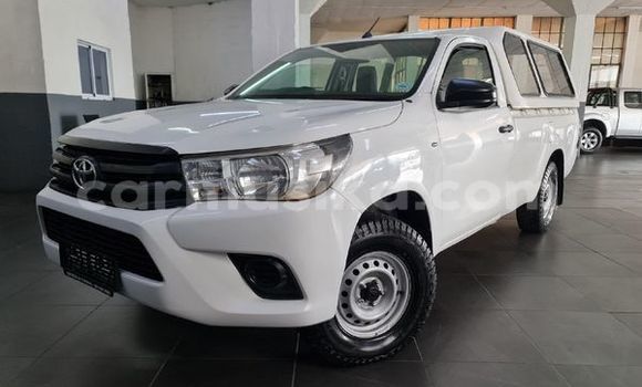 Nunua Ilio tumika Toyota Hilux Nyeupe Gari ndani ya Beitbridge nchini Matabeleland Kusini Nunua Ilio tumika Toyota Hilux Nyeupe Gari ndani ya Beitbridge nchini Matabeleland Kusini