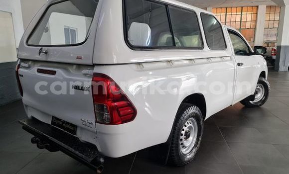 Nunua Ilio tumika Toyota Hilux Nyeupe Gari ndani ya Beitbridge nchini Matabeleland Kusini Nunua Ilio tumika Toyota Hilux Nyeupe Gari ndani ya Beitbridge nchini Matabeleland Kusini
