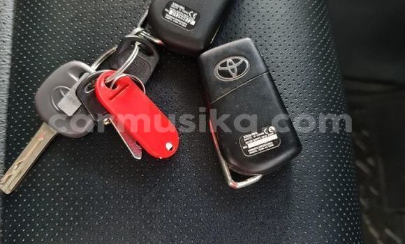 Nunua Ilio tumika Toyota Hilux Nyeupe Gari ndani ya Beitbridge nchini Matabeleland Kusini Nunua Ilio tumika Toyota Hilux Nyeupe Gari ndani ya Beitbridge nchini Matabeleland Kusini