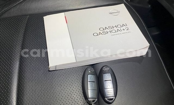 Acheter Occasion Voiture Nissan Qashqai Noir à Beitbridge, Matabeleland South Acheter Occasion Voiture Nissan Qashqai Noir à Beitbridge, Matabeleland South