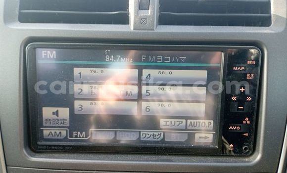 Acheter Occasion Voiture Toyota Ractis Bleu à Beitbridge, Matabeleland South Acheter Occasion Voiture Toyota Ractis Bleu à Beitbridge, Matabeleland South