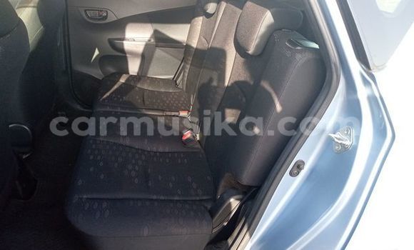 Acheter Occasion Voiture Toyota Ractis Bleu à Beitbridge, Matabeleland South Acheter Occasion Voiture Toyota Ractis Bleu à Beitbridge, Matabeleland South