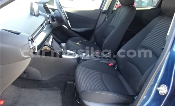 Acheter Occasion Voiture Mazda Demio Bleu à Beitbridge, Matabeleland South Acheter Occasion Voiture Mazda Demio Bleu à Beitbridge, Matabeleland South