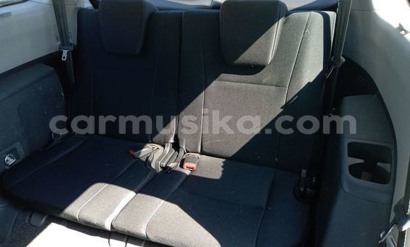 Buy Used Toyota Wish Black Car in Beitbridge in Matabeleland South Buy Used Toyota Wish Black Car in Beitbridge in Matabeleland South