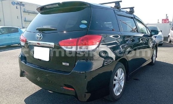 Buy Used Toyota Wish Black Car in Beitbridge in Matabeleland South Buy Used Toyota Wish Black Car in Beitbridge in Matabeleland South