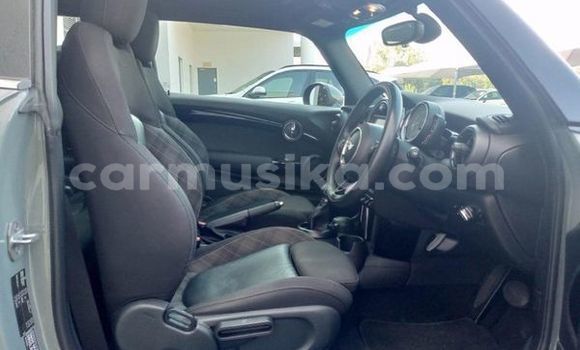 Acheter Occasion Voiture MINI Cooper Autre à Beitbridge, Matabeleland South Acheter Occasion Voiture MINI Cooper Autre à Beitbridge, Matabeleland South