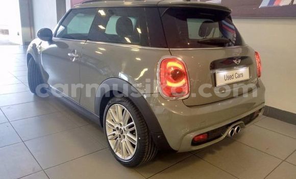 Acheter Occasion Voiture MINI Cooper Autre à Beitbridge, Matabeleland South Acheter Occasion Voiture MINI Cooper Autre à Beitbridge, Matabeleland South