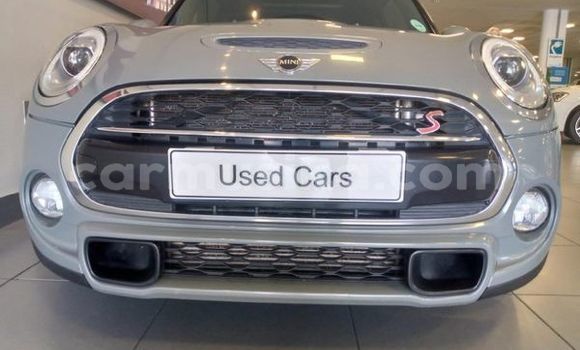 Acheter Occasion Voiture MINI Cooper Autre à Beitbridge, Matabeleland South Acheter Occasion Voiture MINI Cooper Autre à Beitbridge, Matabeleland South