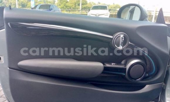 Acheter Occasion Voiture MINI Cooper Autre à Beitbridge, Matabeleland South Acheter Occasion Voiture MINI Cooper Autre à Beitbridge, Matabeleland South