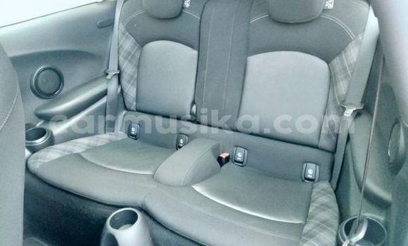 Acheter Occasion Voiture MINI Cooper Autre à Beitbridge, Matabeleland South Acheter Occasion Voiture MINI Cooper Autre à Beitbridge, Matabeleland South