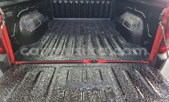 Acheter Occasion Voiture Chevrolet Corsa Rouge à Beitbridge, Matabeleland South Acheter Occasion Voiture Chevrolet Corsa Rouge à Beitbridge, Matabeleland South