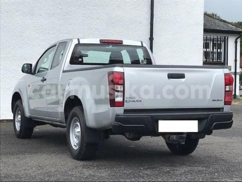 Big with watermark isuzu d max matabeleland south beitbridge 28728