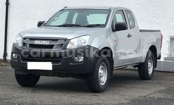 Acheter Occasion Voiture Isuzu D–MAX Gris à Beitbridge, Matabeleland South Acheter Occasion Voiture Isuzu D–MAX Gris à Beitbridge, Matabeleland South