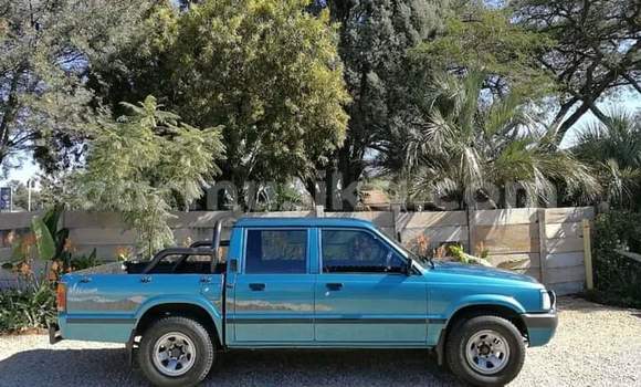 Tenga Tsaru Mazda B–series Zvimwe Mota in Beitbridge in Matabeleland South Tenga Tsaru Mazda B–series Zvimwe Mota in Beitbridge in Matabeleland South