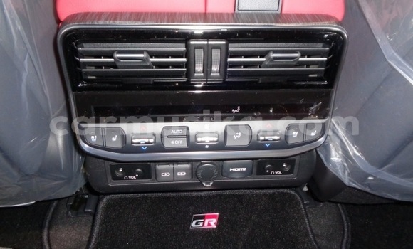 Acheter Occasion Voiture Toyota Land Cruiser Blanc à Beitbridge, Matabeleland South Acheter Occasion Voiture Toyota Land Cruiser Blanc à Beitbridge, Matabeleland South