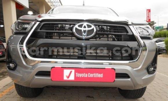 Acheter Occasion Voiture Toyota Hilux Gris à Beitbridge, Matabeleland South Acheter Occasion Voiture Toyota Hilux Gris à Beitbridge, Matabeleland South