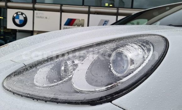 Tenga Tsaru Porsche Cayenne Chena Mota in Beitbridge in Matabeleland South Tenga Tsaru Porsche Cayenne Chena Mota in Beitbridge in Matabeleland South