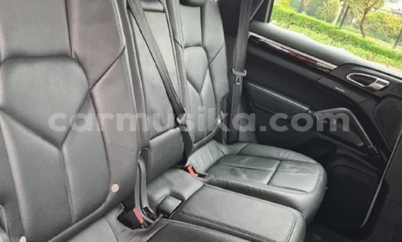 Tenga Tsaru Porsche Cayenne Chena Mota in Beitbridge in Matabeleland South Tenga Tsaru Porsche Cayenne Chena Mota in Beitbridge in Matabeleland South